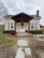 featured image of 5 Lansing Rd