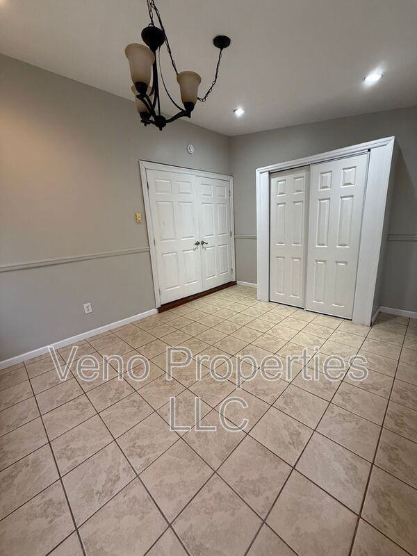 5 Lansing Rd - Photo 6 of 16