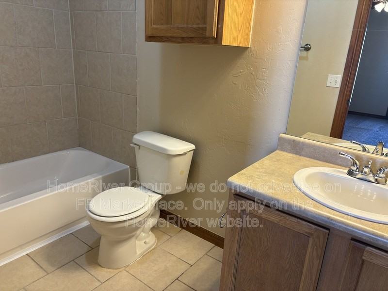 600 Garrison Ln - Photo 5 of 15