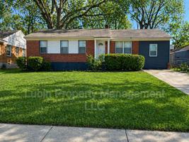 featured image of 3558 Hallbrook St