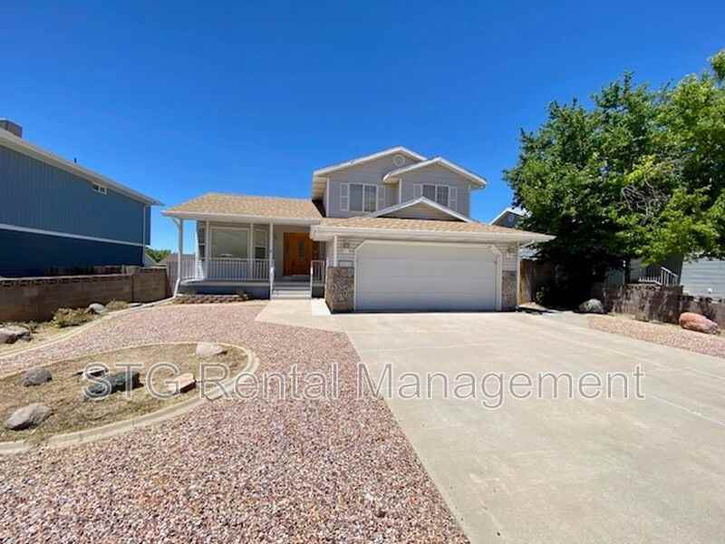 2215 Ne - Photo 4 of 45