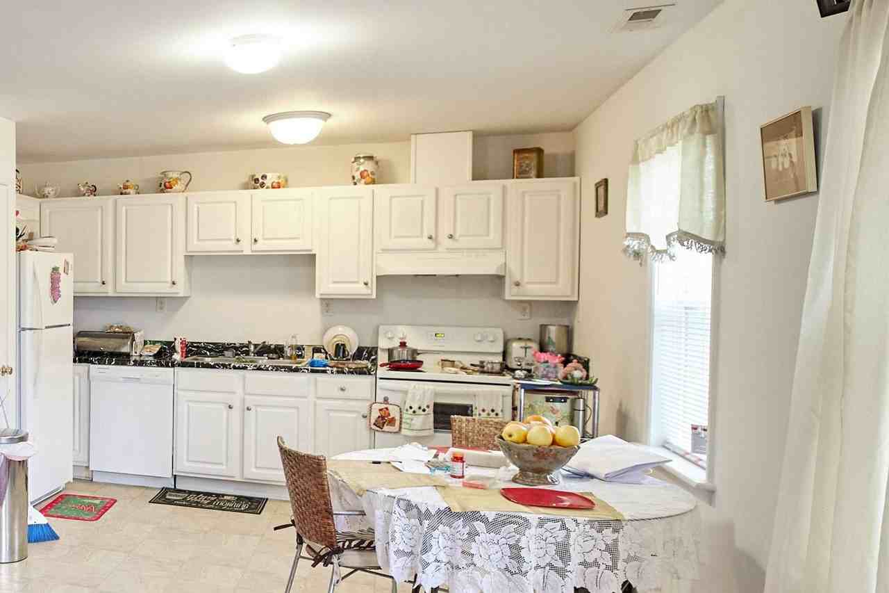 Lord Duplin Apartments - Photo 2 of 14