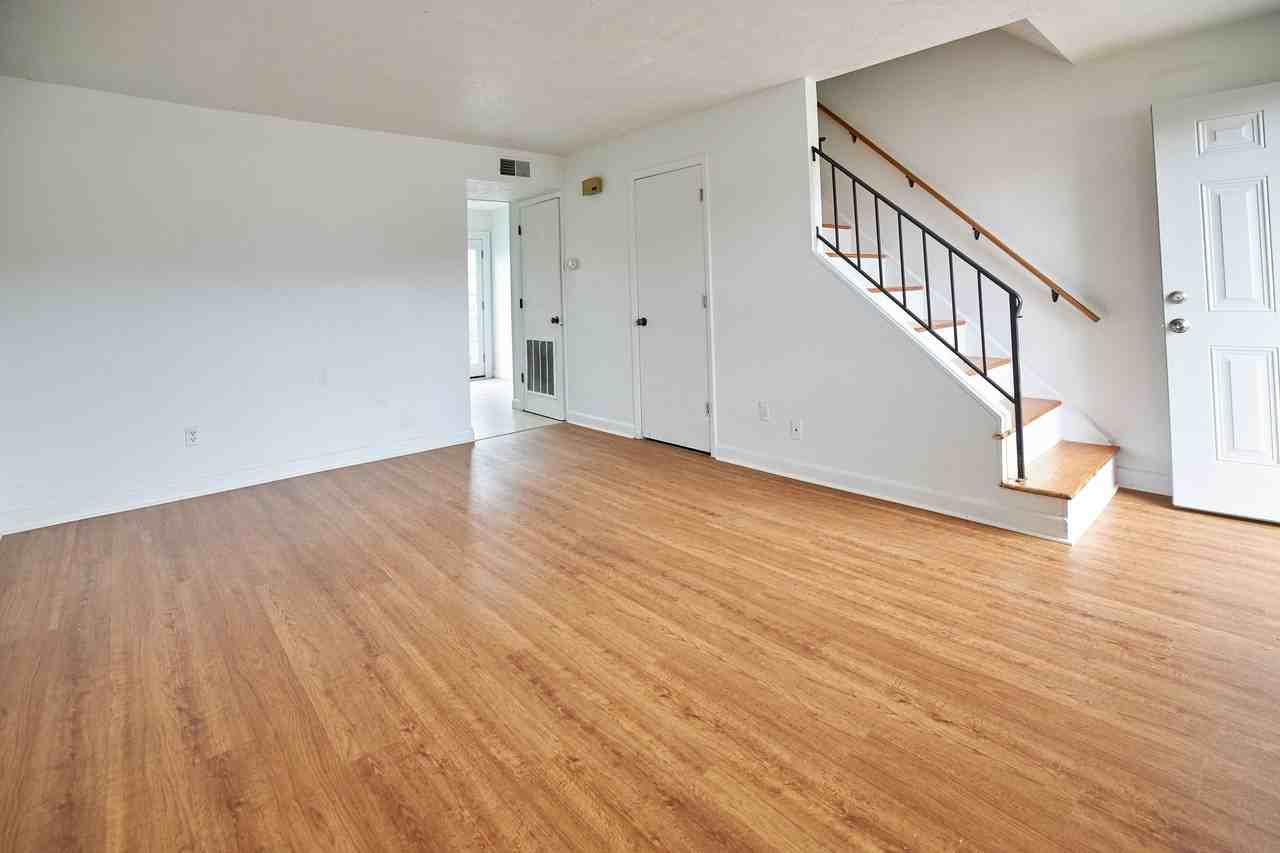 Lord Duplin Apartments - Photo 5 of 14