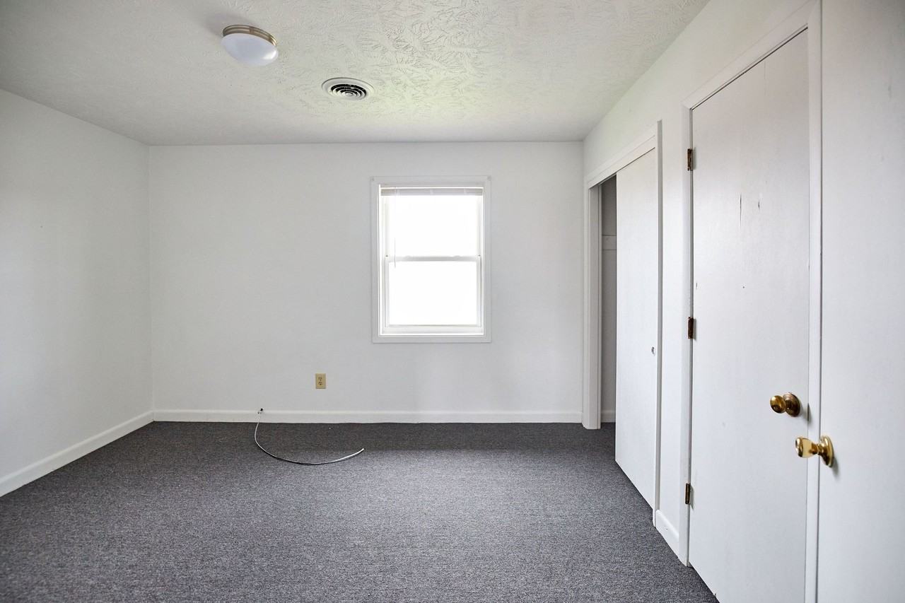 Lord Duplin Apartments - Photo 6 of 14