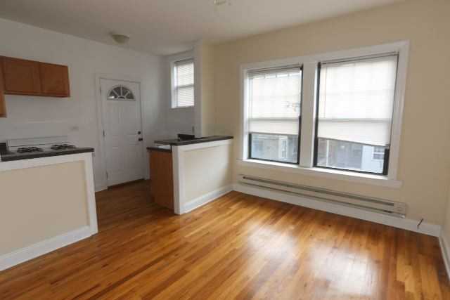 656 W Cornelia Ave #8 - Photo 7 of 16