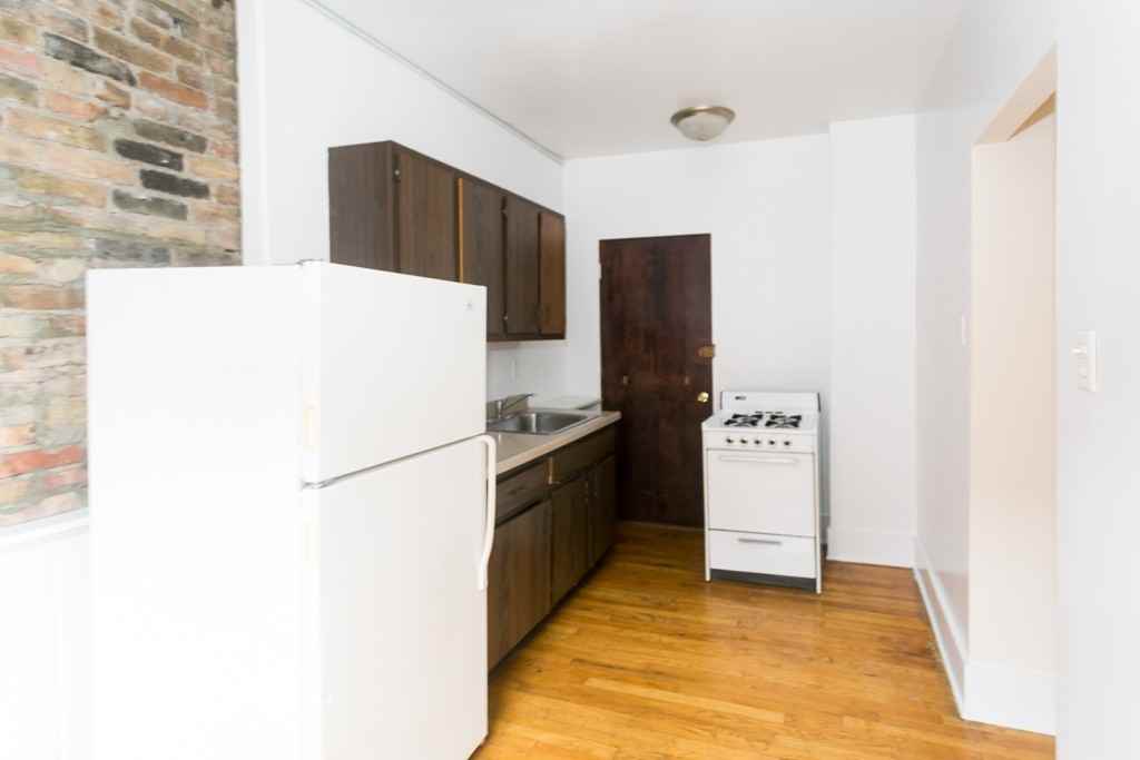 957 W Cornelia Ave #2A - Photo 6 of 19
