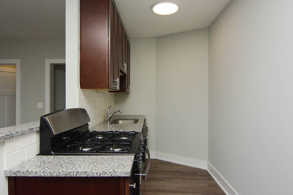 730 Judson Ave #06 - Photo 2 of 21