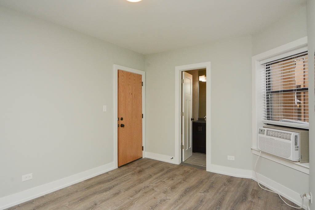 BELDEN + CLARK #B101 - Photo 6 of 16