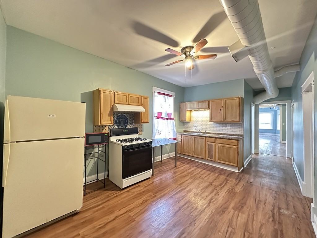 3336 W Chicago Ave #1F - Photo 2 of 21