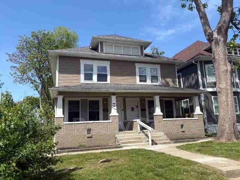 3130 N Park Ave - Photo 3 of 20