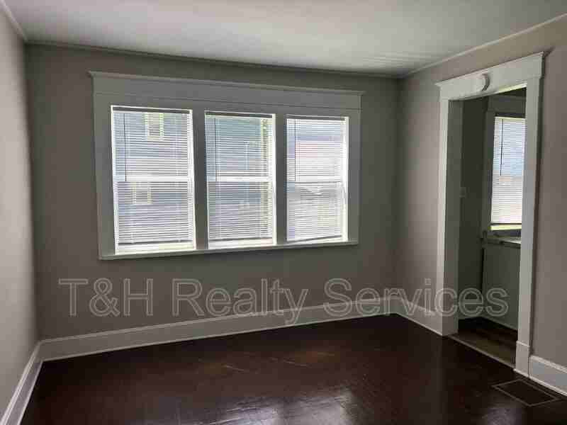 3130 N Park Ave - Photo 7 of 20