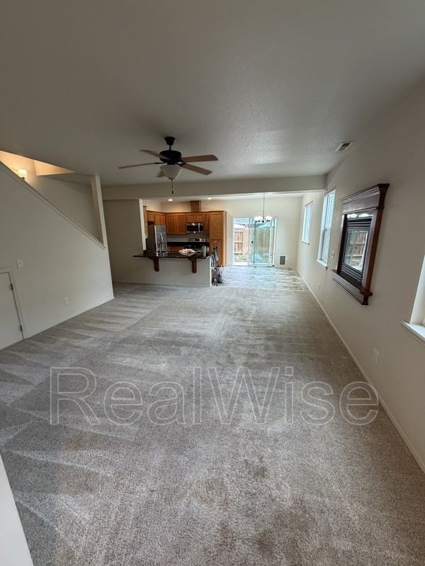 623 Heber Ln