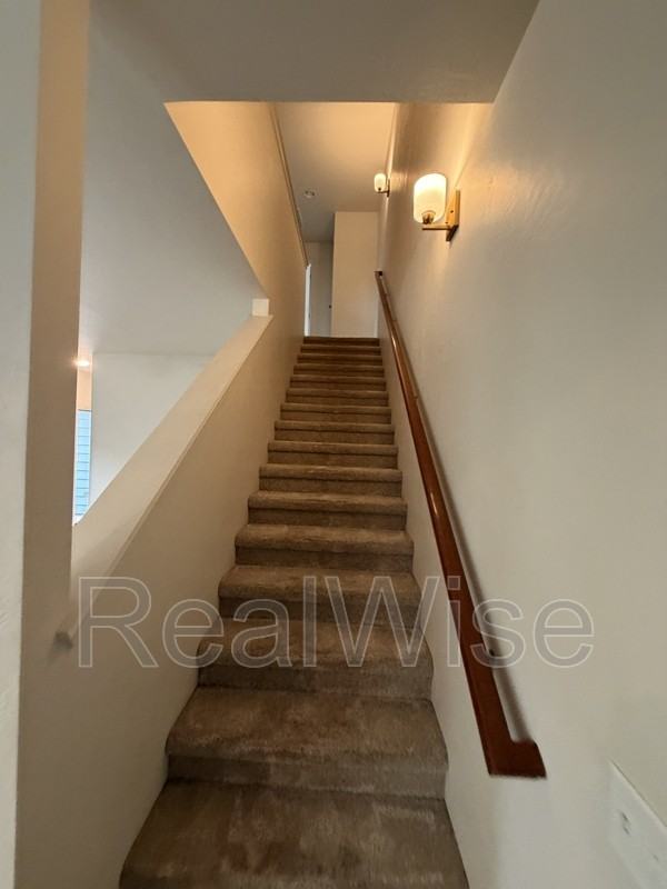 623 Heber Ln - Photo 7 of 31