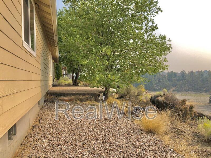 2131 Nw Canyon Ct - Photo 6 of 14