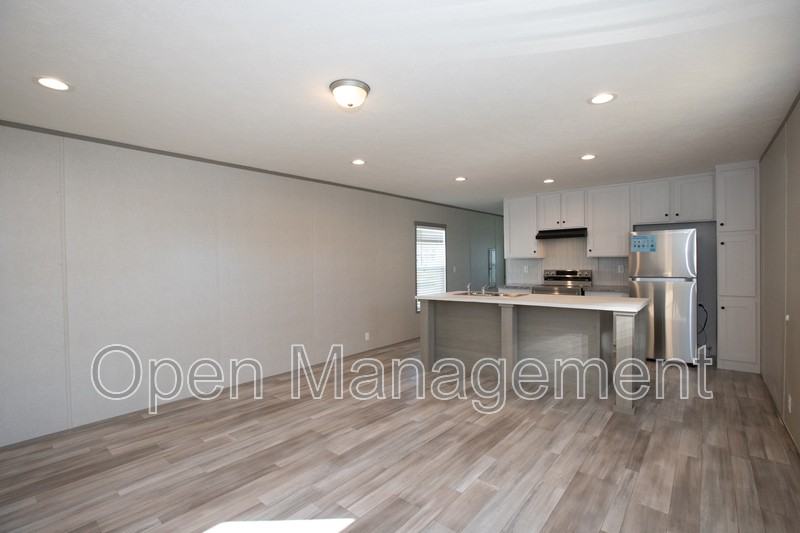 7534 E Us Hwy - Photo 4 of 15