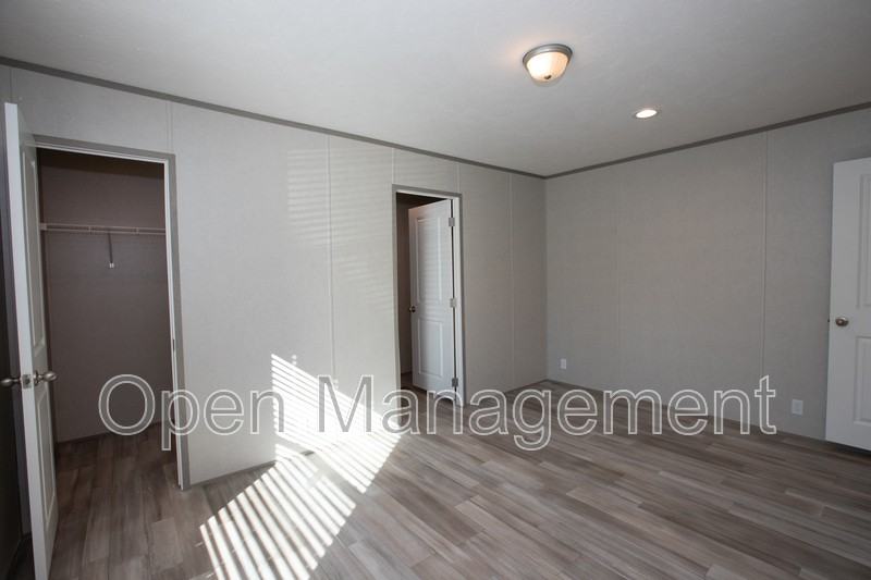 7534 E Us Hwy - Photo 7 of 15