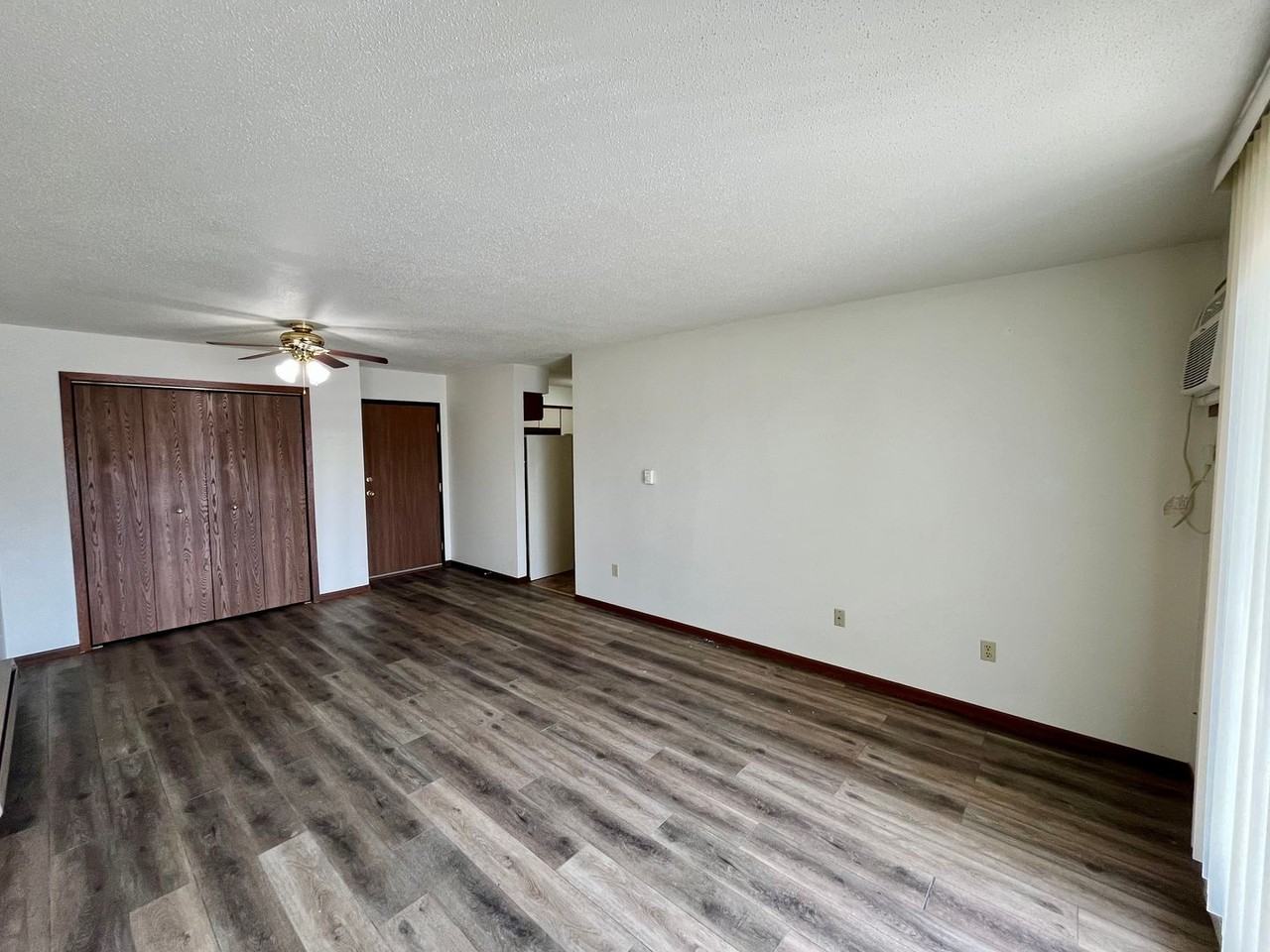 806 S State Street - Photo 2 of 23