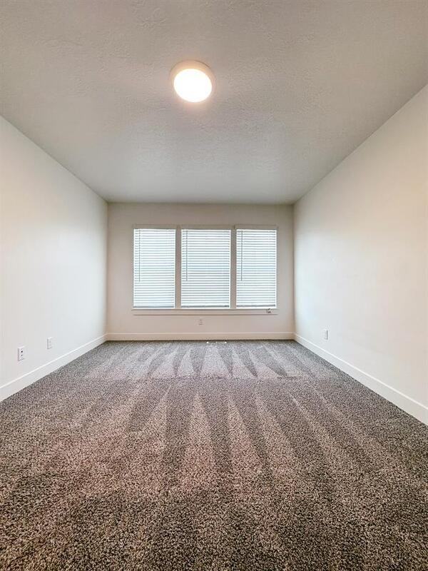 911 Wn #A03 - Photo 7 of 14