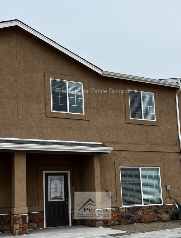 7863 Sand Lake Hts - Photo 2 of 14