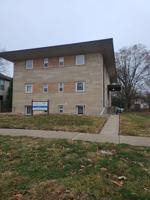 featured image of 311 S Prairie St