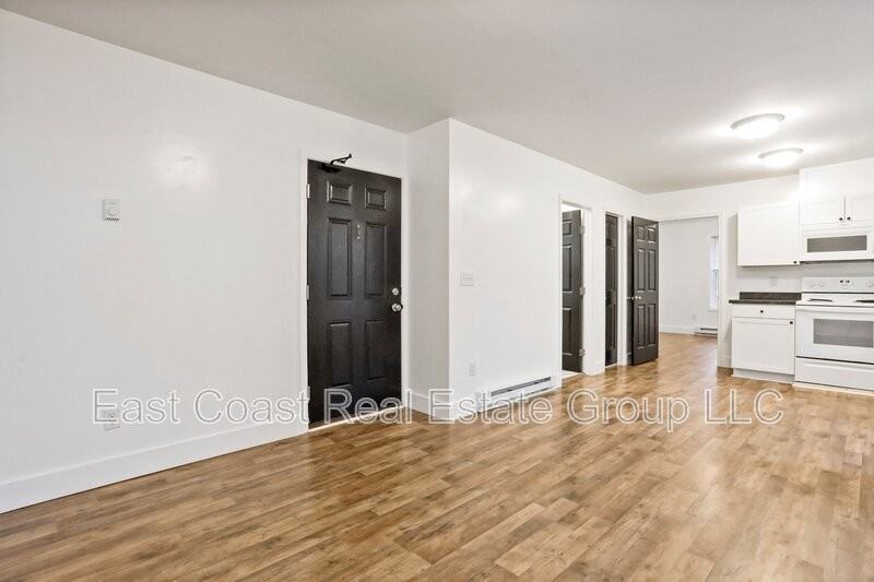207 N Mulberry St #3 - Photo 4 of 22