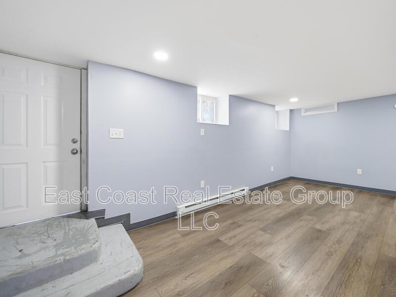 503 W Church St - Photo 2 of 8