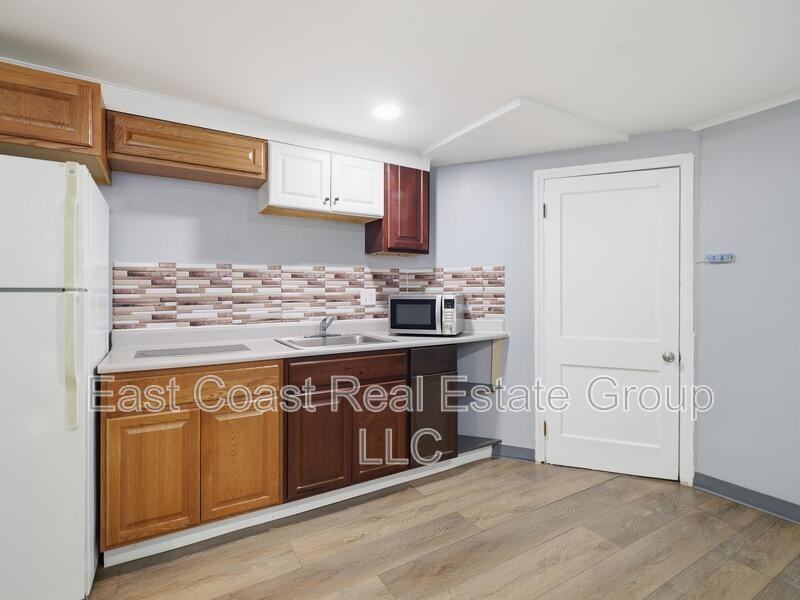 503 W Church St - Photo 4 of 8