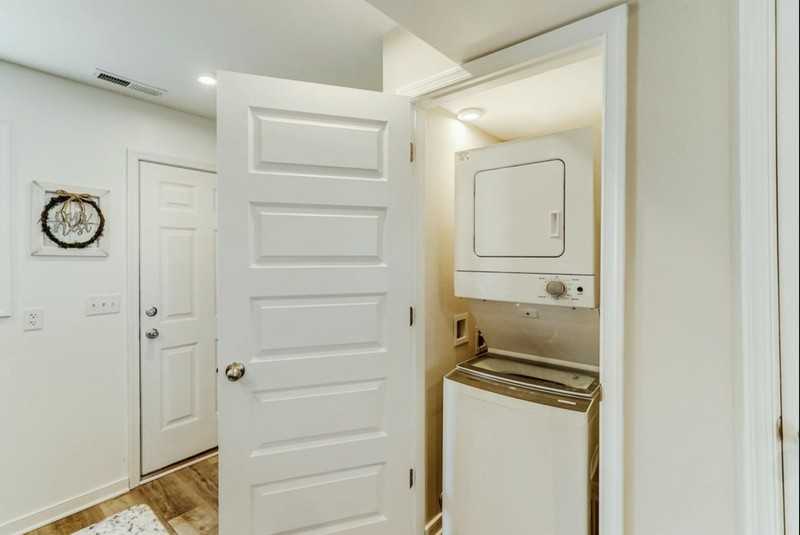 509 N 35th St #20 - Photo 7 of 12