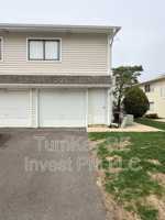 featured image of 722 Whitesail Dr