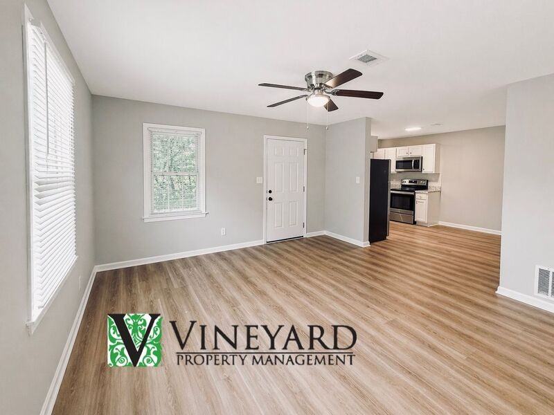 4311 E Paulding Dr #2 - Photo 5 of 13