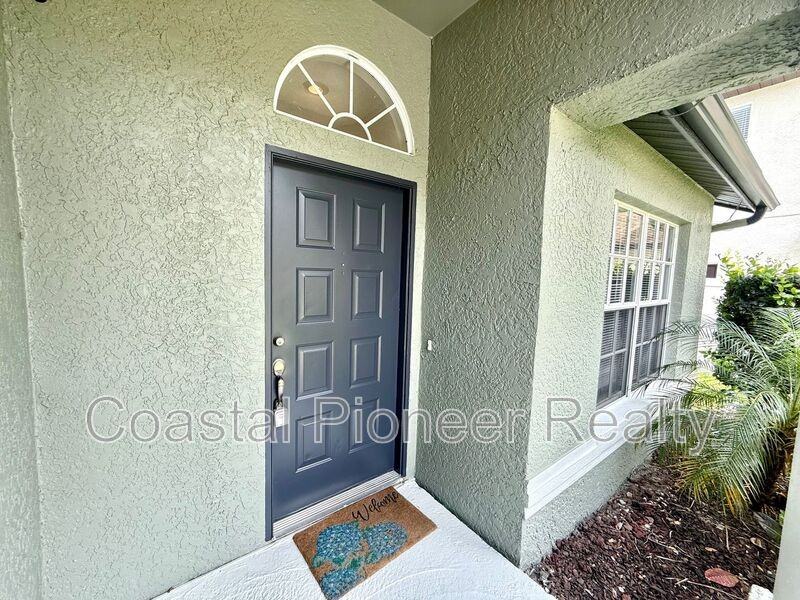 11222 Clayridge Dr - Photo 3 of 31