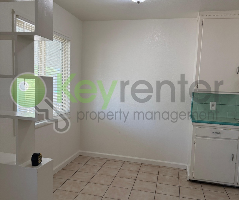 691 El Camino Ave #7 - Photo 4 of 15