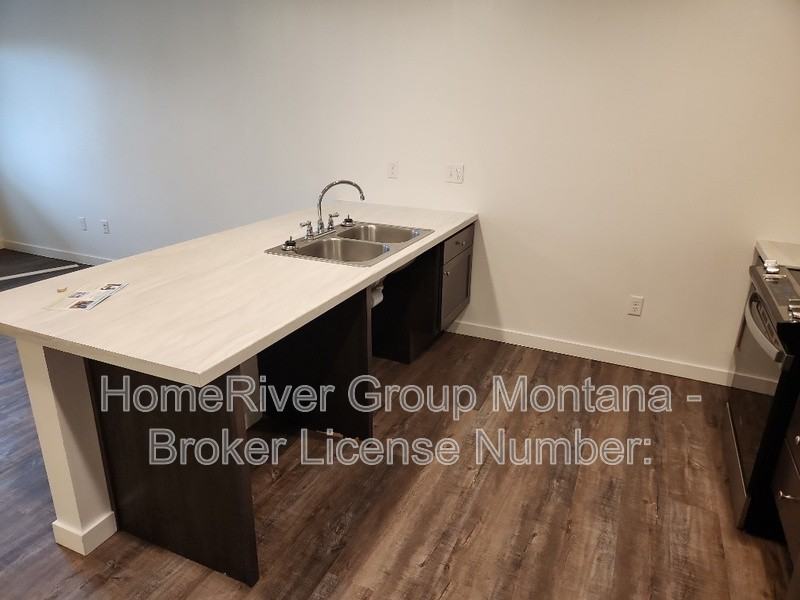 1365 Rodgers St #103 - Photo 2 of 9