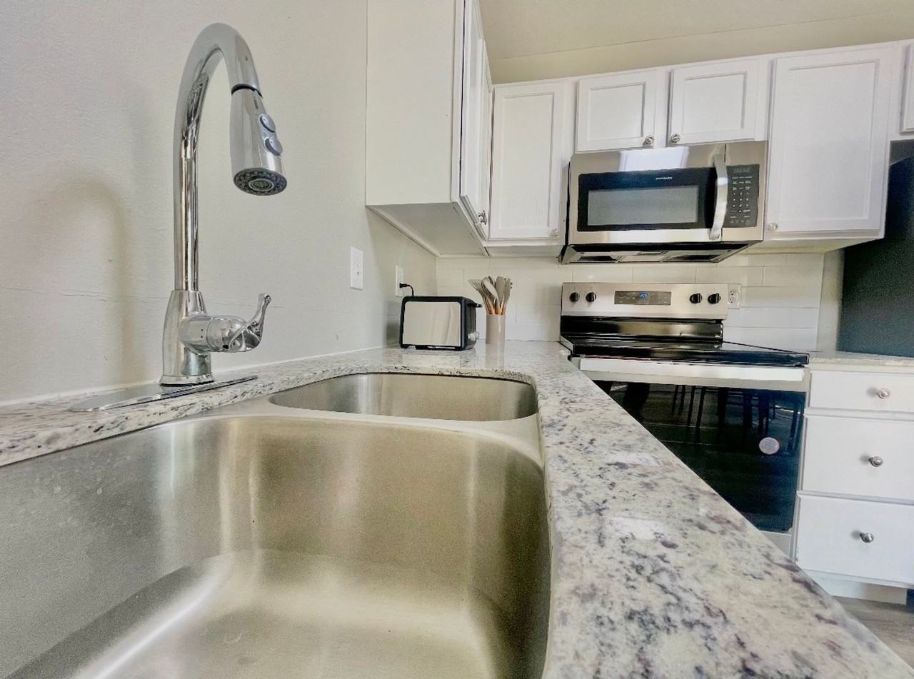 Cross Creek Villas - Photo 2 of 22