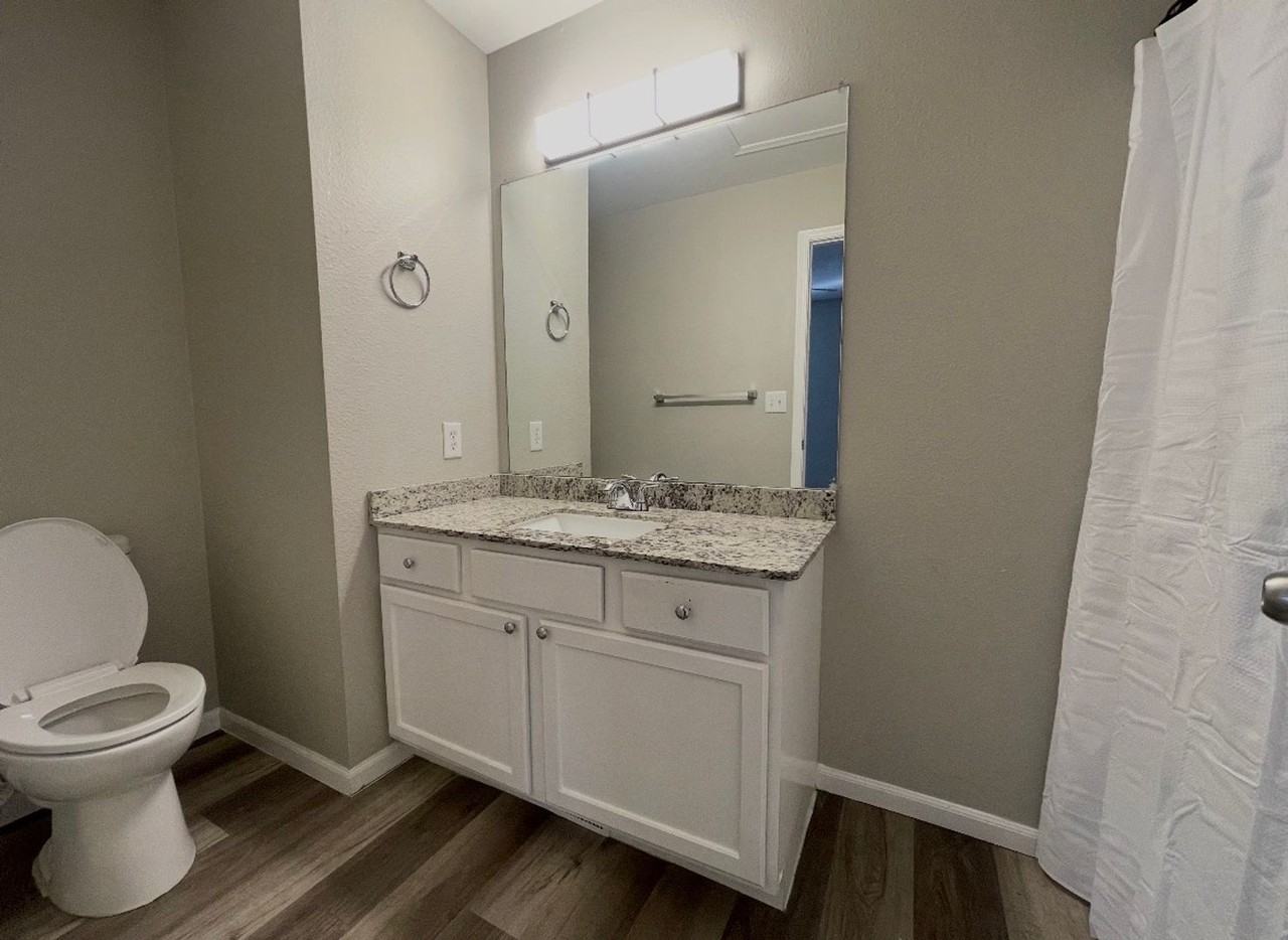 Cross Creek Villas - Photo 6 of 22