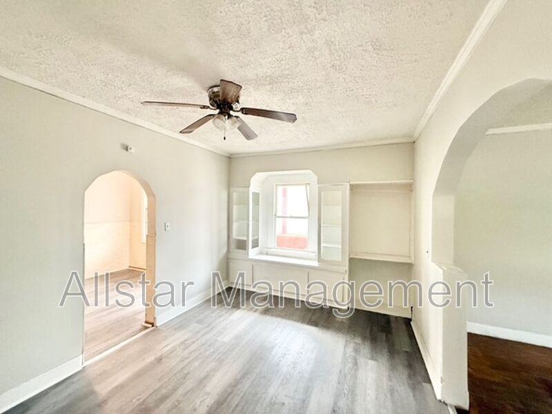 6706 Gertrude Ave - Photo 2 of 38