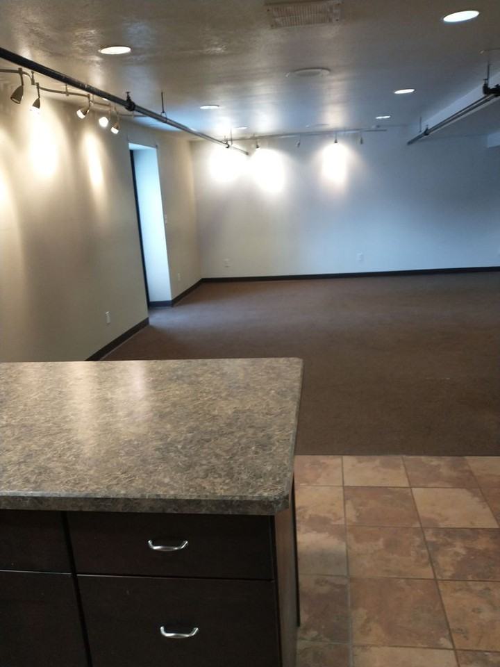 Southpoint Apartments - Photo 6 of 6