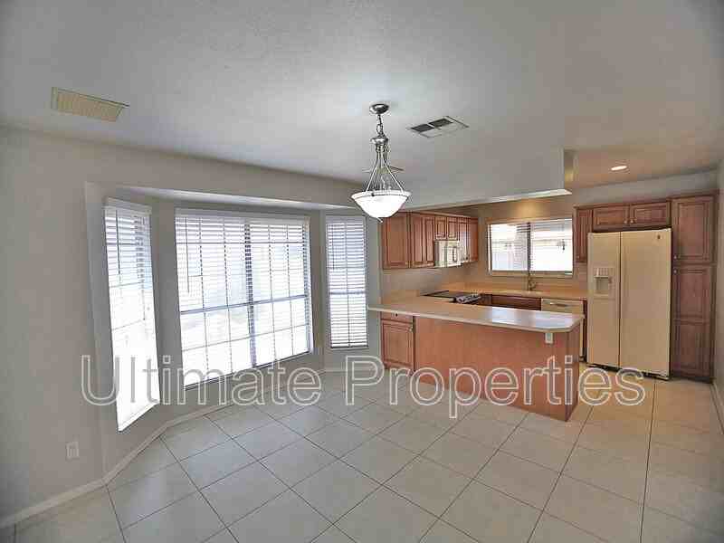 6308 W Desert Cove Ave - Photo 2 of 5