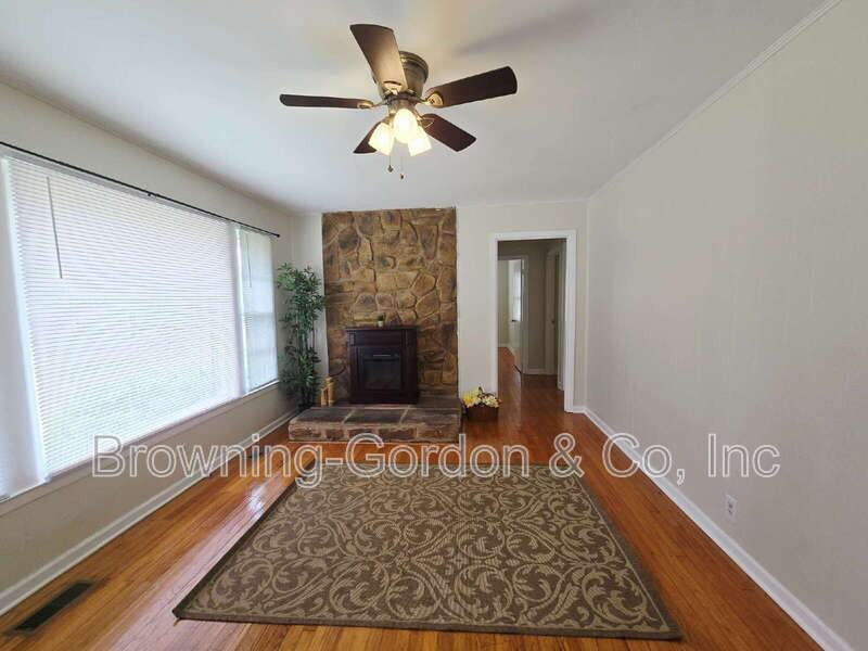 227 Theodore Rd - Photo 4 of 14