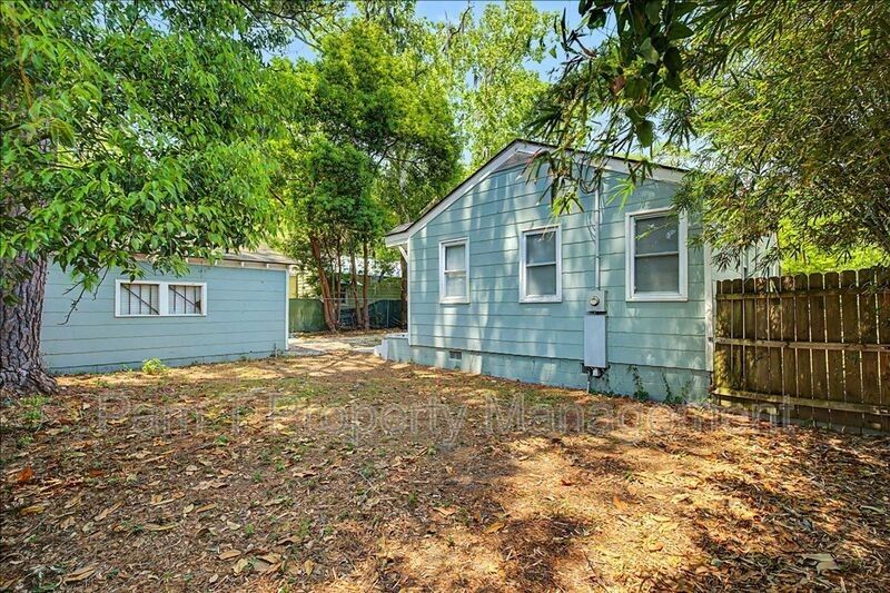 2149 Vermont Ave - Photo 6 of 23