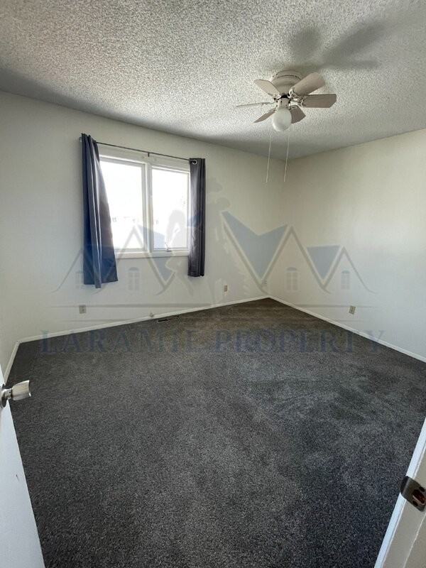 1370 N 18th St - Photo 7 of 12