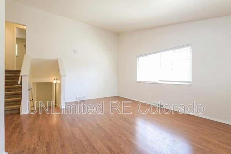 9130 Osceola St - Photo 4 of 17