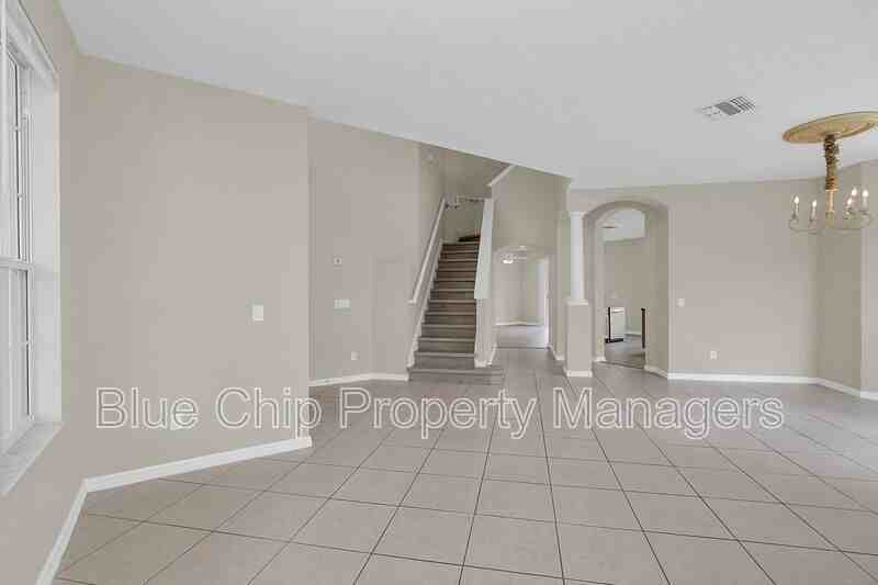 13406 Budworth Cir - Photo 6 of 40