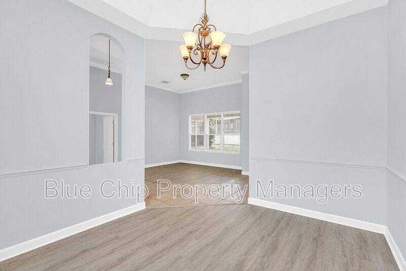 10074 Iverson Dr - Photo 7 of 36