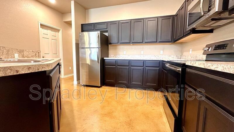 1559 Vani Ct - Photo 3 of 8