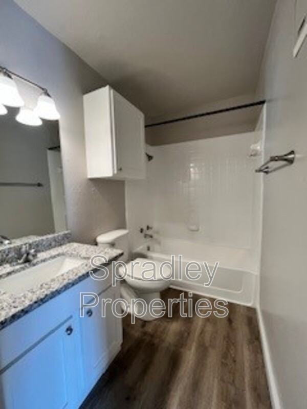 200 Bosque Ln #1007 - Photo 7 of 7