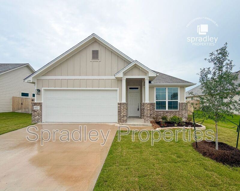 8112 Pineridge Way - Photo 2 of 25