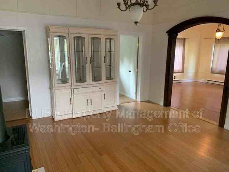 1350 Mitchell Ave - Photo 5 of 11