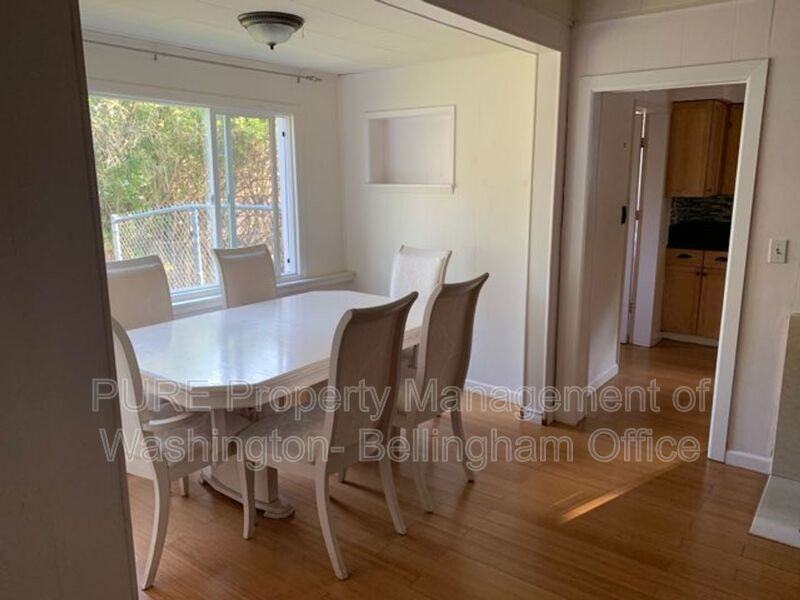 1350 Mitchell Ave - Photo 7 of 11