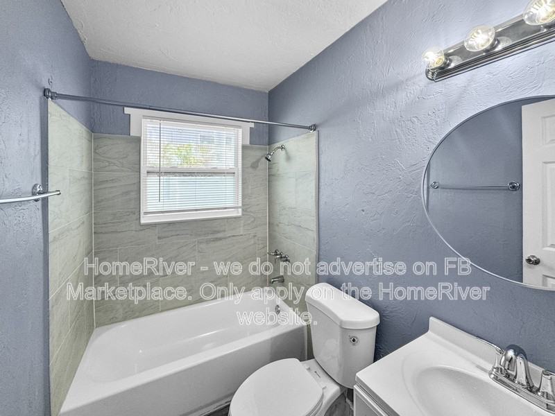 4516 102nd St W - Photo 7 of 19